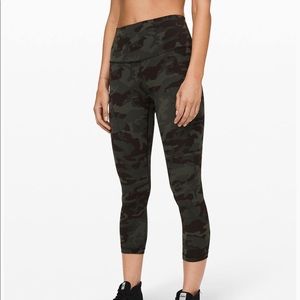 Lululemon Align Crops